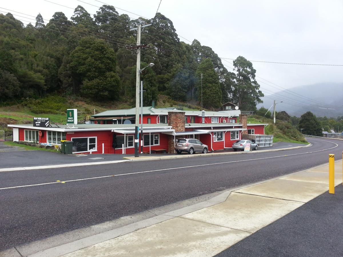 Tullah Tavern Hotel Exterior photo